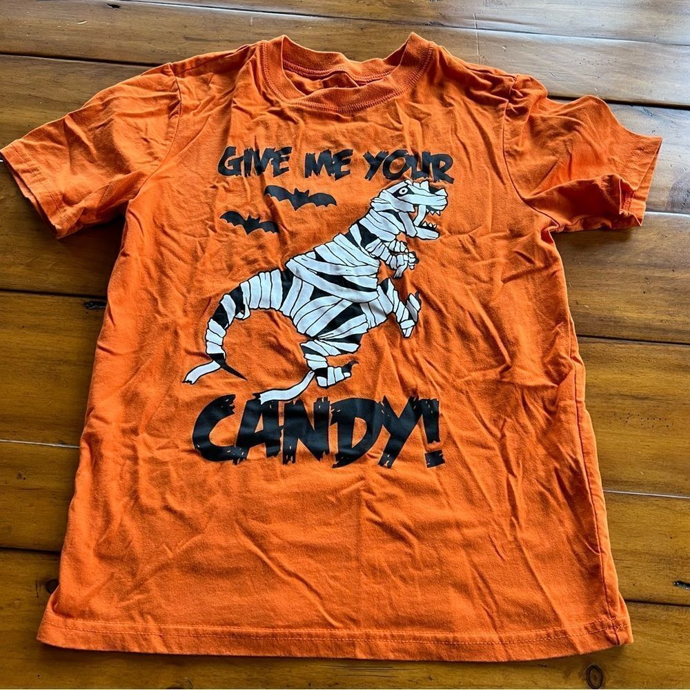 🍭6/$30 City Streets mummy dinosaur candy Halloween short sleeve shirt - 10/12